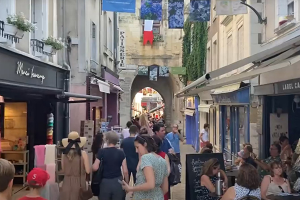 Rue commerçante d'Amboise